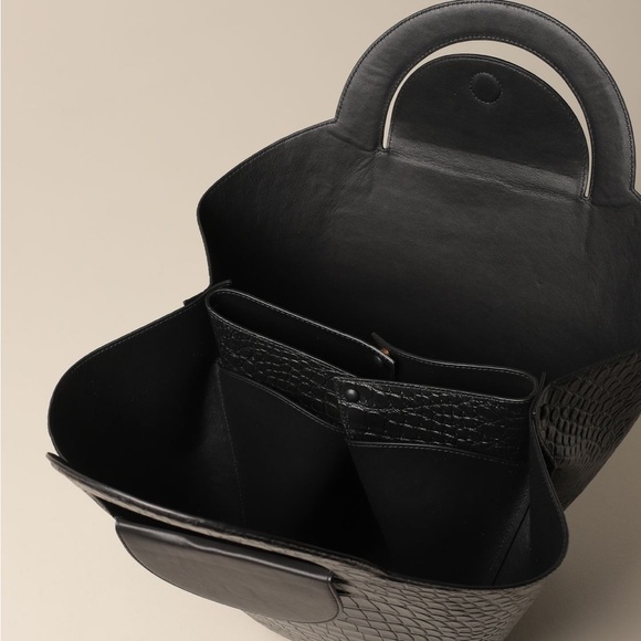 Bottega Doll Bag Black Large - Picture 6 of 6